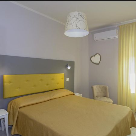 City Hotel Viareggio Habitación foto